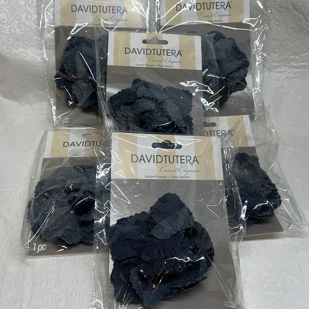 NWT David Tutera Denim Wedding Flowers (boutonniere / hair / embellishments)